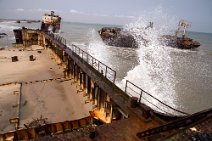 18: Wreking ships on the beach , Praia de Santiago