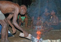 7: Badjeli pygmies around our campsite (Lokoundje river) Cameroon