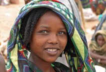 12: Borana young girl in Yabelo market bis