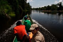 12: Going to Kongou falls by pirogue