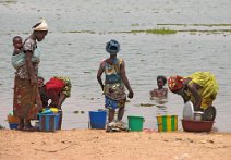 9: On the banks of the Niger.